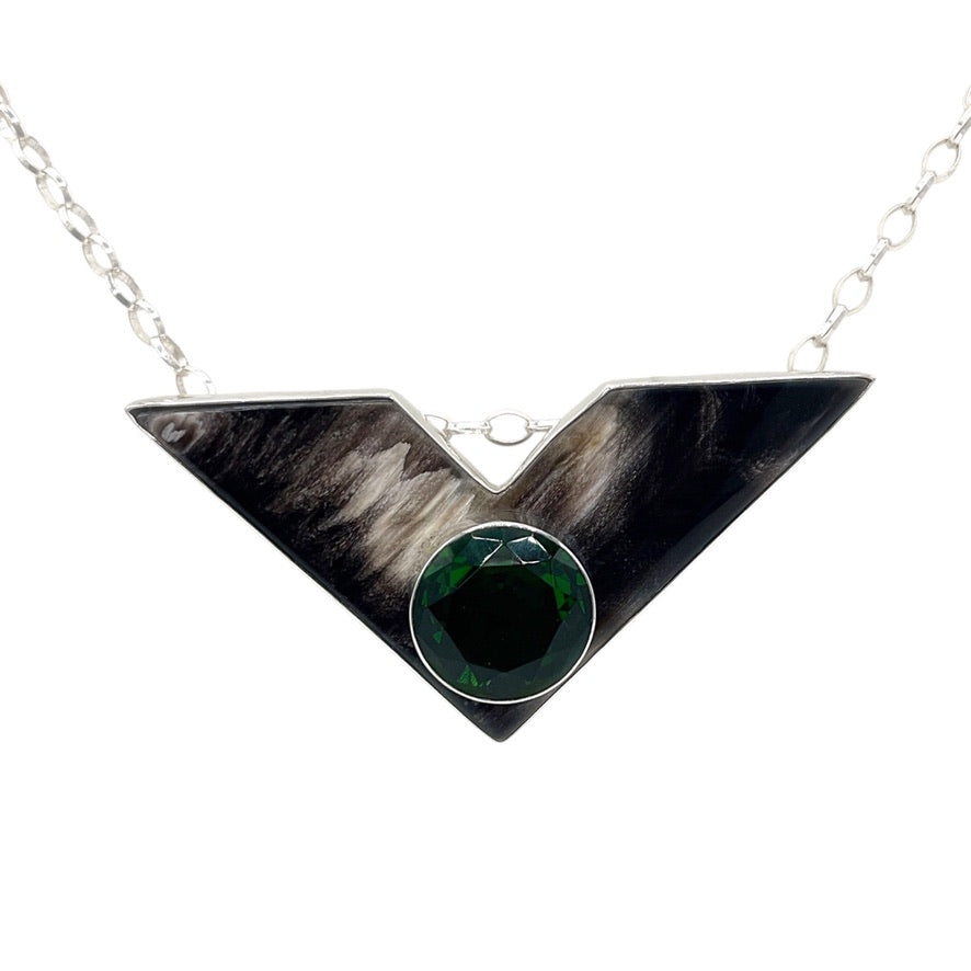 Buffalo horn pendant with emerald green volcanic glass in 925 sterling silver