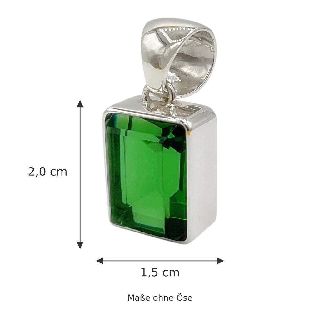 Size guide for emerald-green pendant measuring approximately 20 × 15 mm excluding the bail